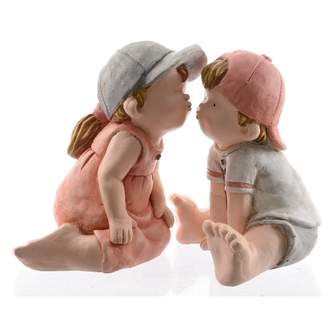 Figurka líbající se dívka nebo chlapec hliněná 31cm