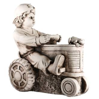 Figurka hliněná chlapec na traktoru 53cm