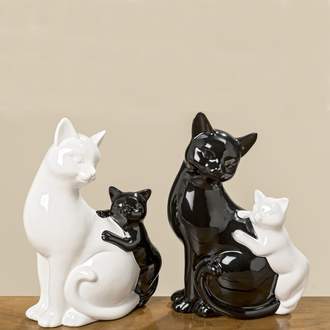 Kočka s mládětem keramika 21cm mix barev