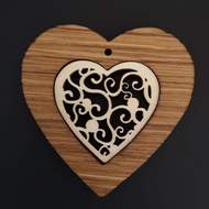 Ozdoba srdce s ornamentem dřevěné hnědé 7cm